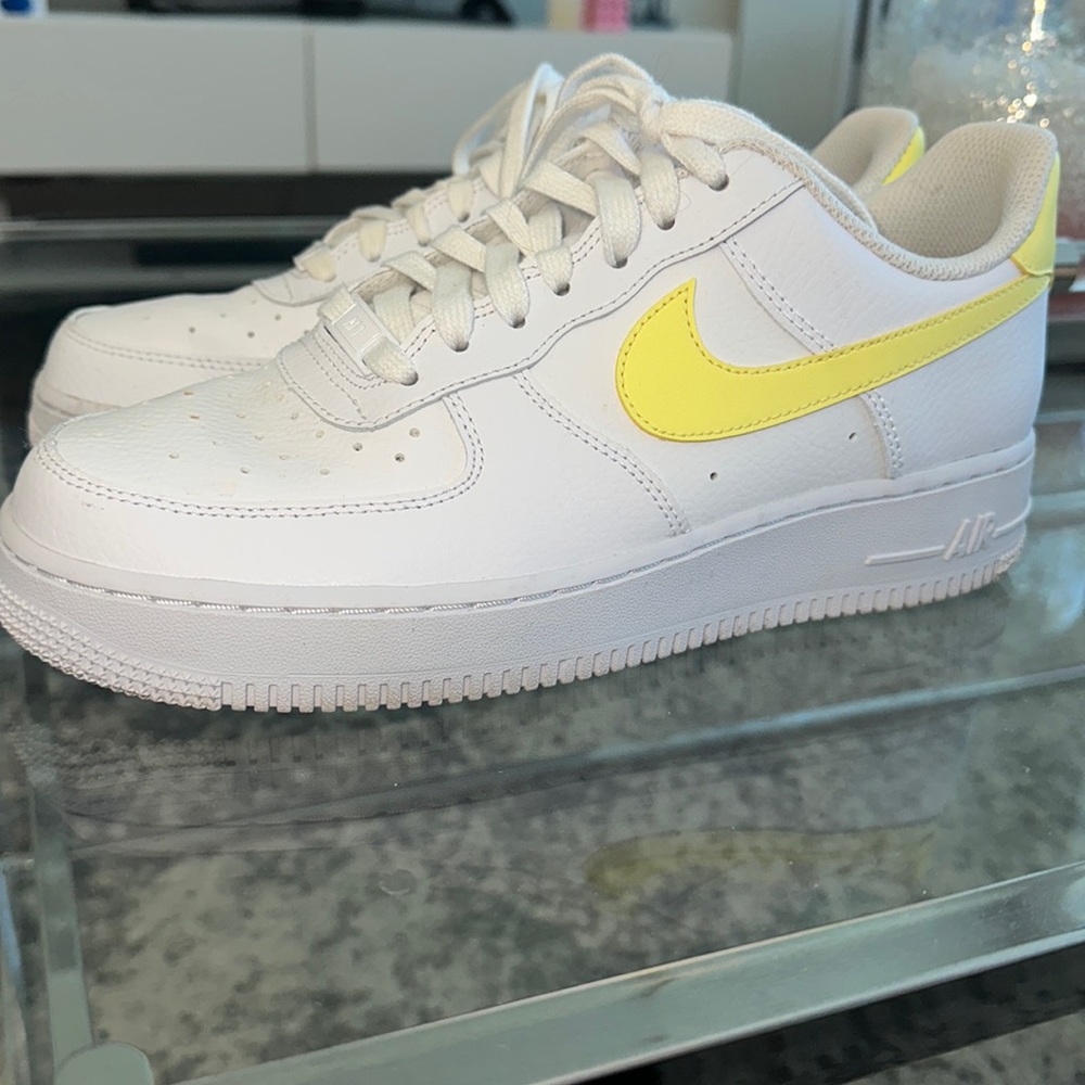 Nike Air Force 1 ‘07 in yellow & pink - size 8.5